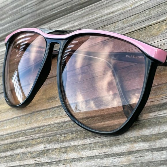 Bausch + Lomb Sunglasses Style V111W0143 Women BlackPink Eye Wear Made Italy - Picture 2 of 15